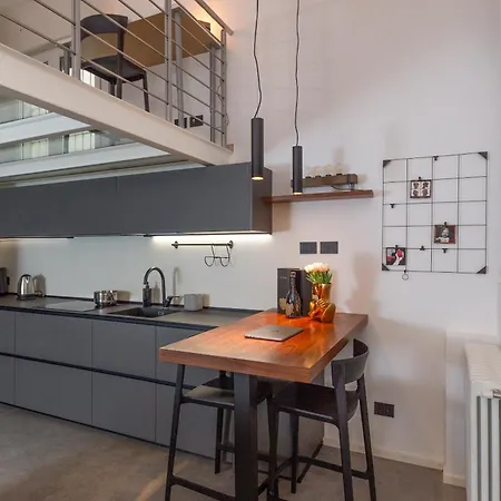 Luxury Design Clefi Apartment Milan